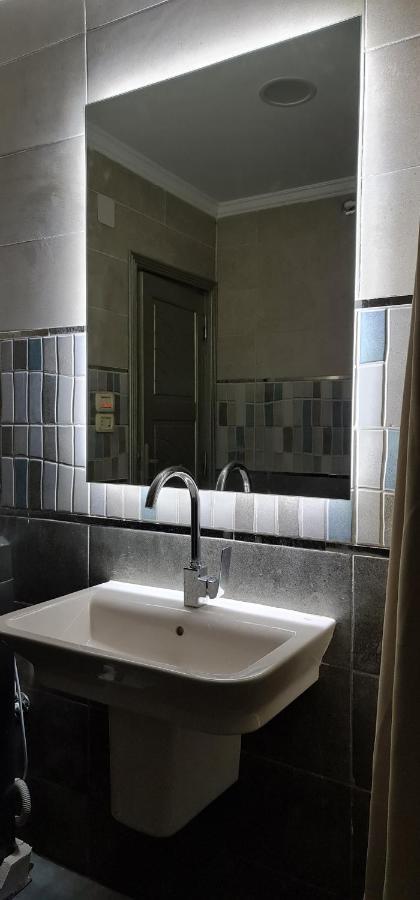 Comfy 2-Bedrooms Apartment In Cairo 44-2 Dış mekan fotoğraf